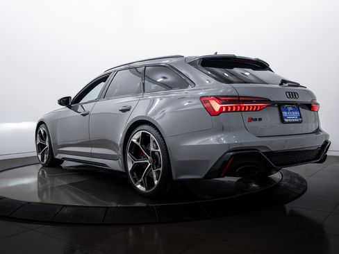 Used 2024 Audi RS 6 performance image 5