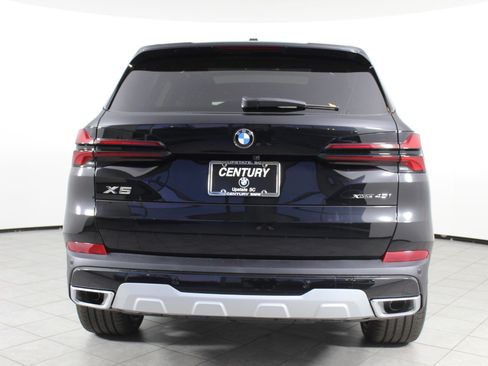 New 2026 BMW X5 xDrive40i w/ Climate Comfort Package AWD/4WD image 10