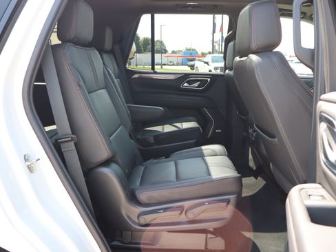 Used 2023 Chevrolet Tahoe RST w/ Luxury Package AWD/4WD image 13