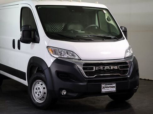 Used 2023 RAM ProMaster 2500 image 6