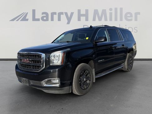Used 2019 GMC Yukon XL SLT image 4