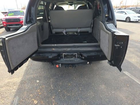 Used 2000 Ford Excursion XLT image 11