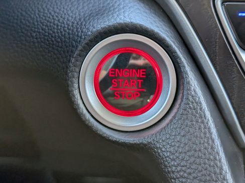 Used 2022 Honda Accord Touring image 16