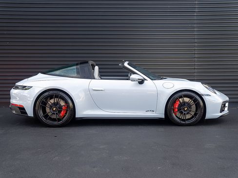 Certified 2023 Porsche 911 Targa 4 GTS AWD/4WD image 29