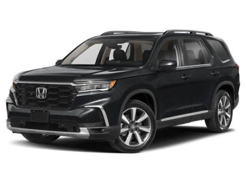 Used 2023 Honda Pilot Touring image 1