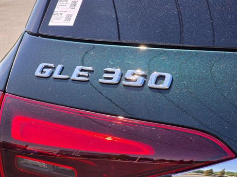 Used 2024 Mercedes-Benz GLE 350 4MATIC w/ Driver Assistance Package image 33