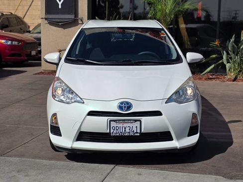 Used 2014 Toyota Prius C Two FWD image 4