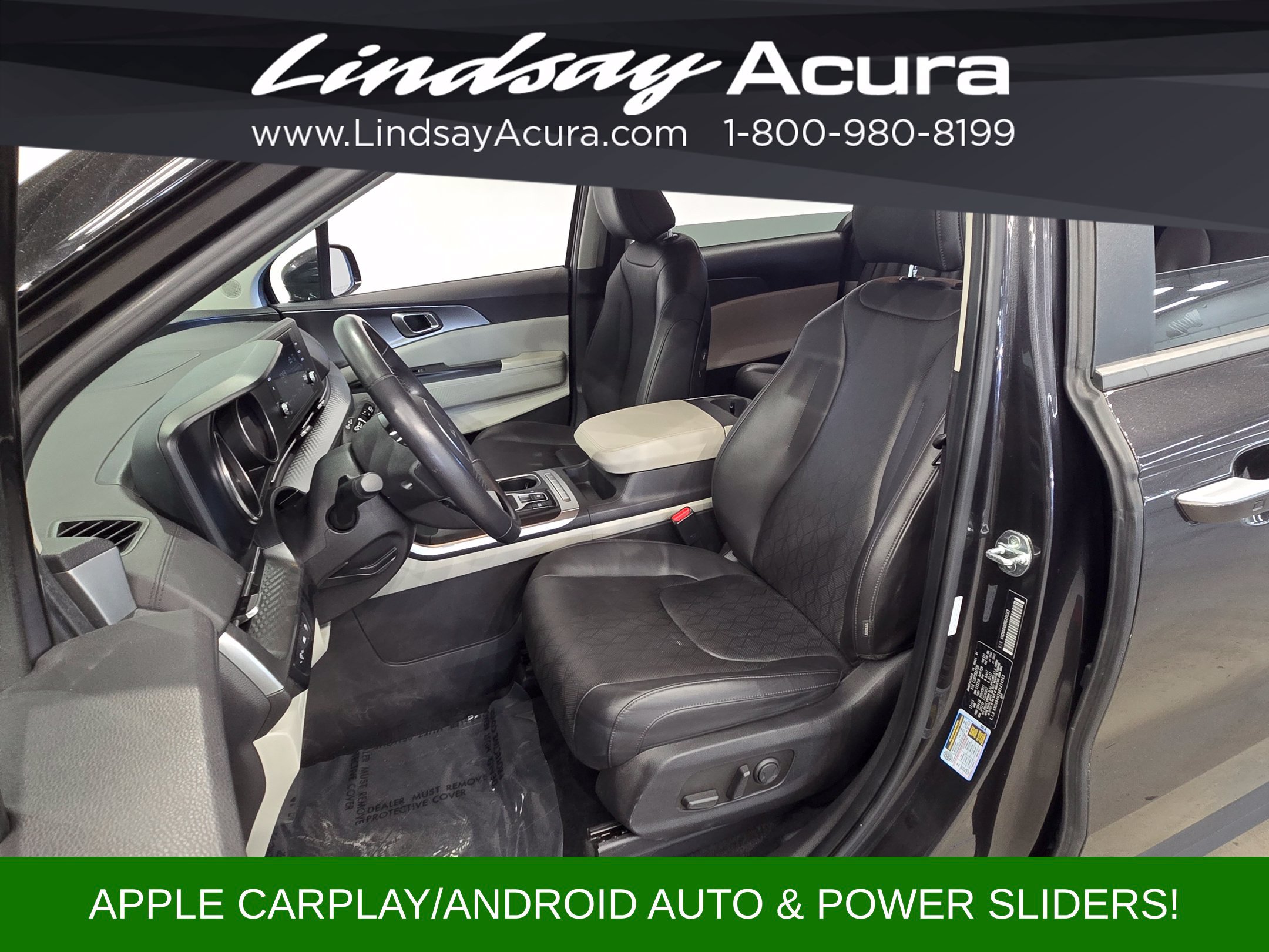 Used 2024 Kia Carnival LX FWD image 11