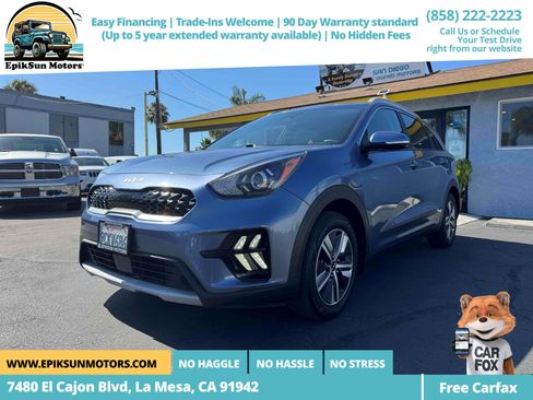 Used 2022 Kia Niro EX FWD image 1