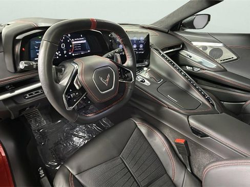 Used 2022 Chevrolet Corvette Stingray Premium Cpe w/ Z51 Performance Package image 18