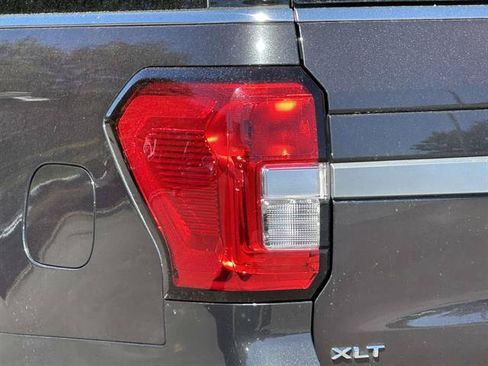 Used 2024 Ford Expedition XLT AWD/4WD image 34