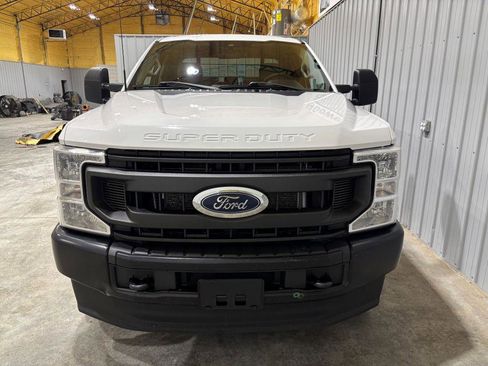 Used 2021 Ford F250 XL w/ Power Equipment Group image 7