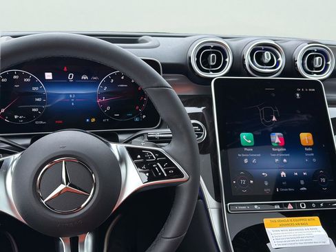 New 2026 Mercedes-Benz GLC 300 4MATIC image 14
