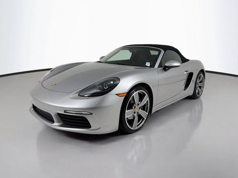 Used 2024 Porsche 718 Boxster RWD image 1
