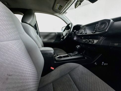 Used 2022 Toyota Tacoma SR RWD image 24