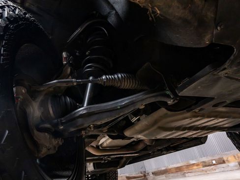 Used 2023 Chevrolet Tahoe Premier w/ Premium Package 2 image 14