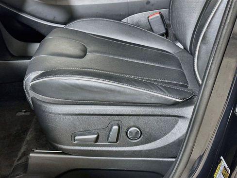 Used 2025 Hyundai Palisade SEL FWD image 17