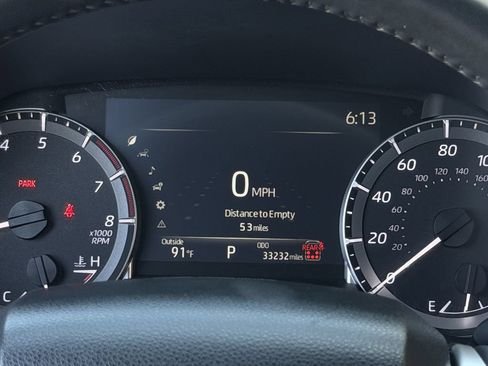 Used 2024 Toyota Highlander XSE FWD image 16