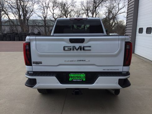 New 2026 GMC Sierra 3500 Denali Ultimate image 4