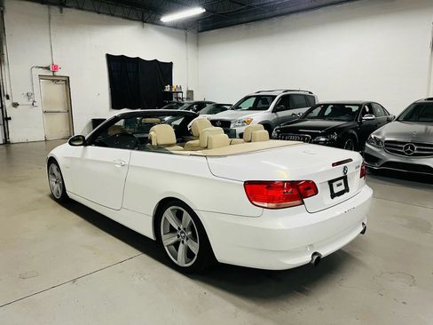 Used 2007 BMW 335i Convertible RWD image 5