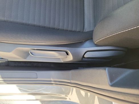 Used 2025 Volkswagen Jetta S image 17