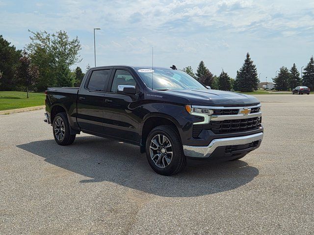Certified 2024 Chevrolet Silverado 1500 LT AWD/4WD image 3