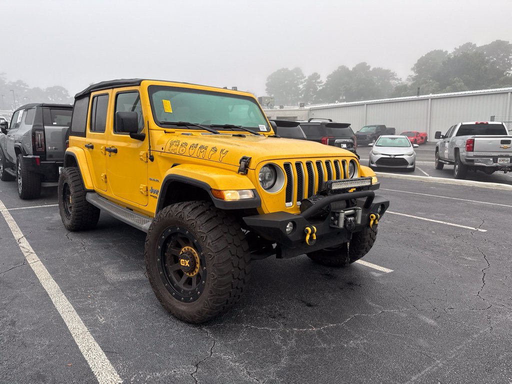 Used 2019 Jeep Wrangler Unlimited Sahara AWD/4WD image 2
