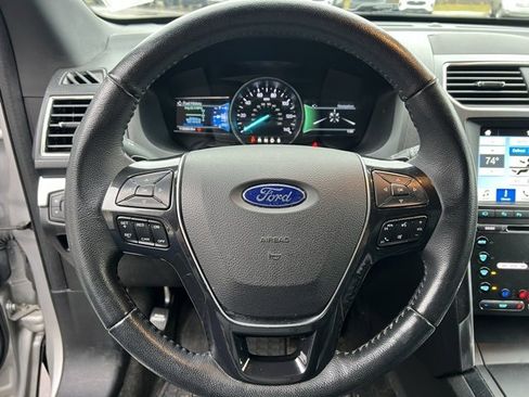 Used 2017 Ford Explorer Limited w/ Equipment Group 301A image 26
