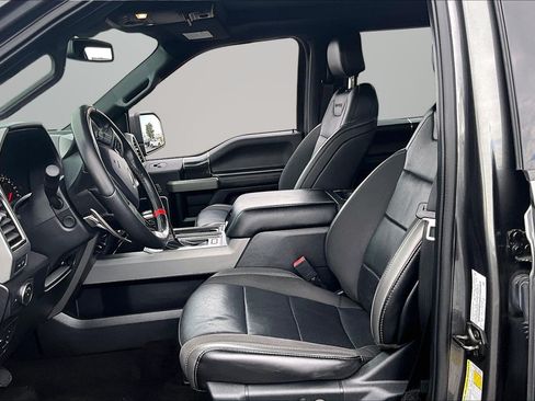 Used 2019 Ford F150 Raptor w/ Equipment Group 802A Luxury AWD/4WD image 16