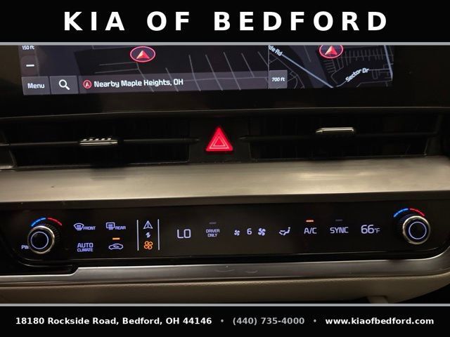 Used 2023 Kia Sportage EX AWD/4WD image 23