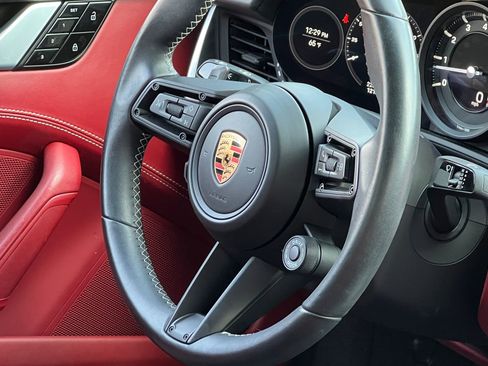 Used 2020 Porsche 911 Carrera S RWD image 17