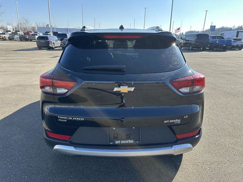Used 2025 Chevrolet TrailBlazer LT image 4