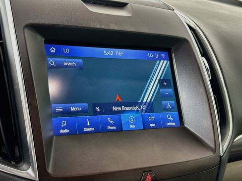 Used 2020 Ford Edge Titanium w/ Equipment Group 301A AWD/4WD image 21