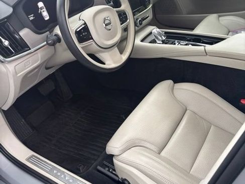 Used 2024 Volvo S90 B6 Ultimate w/ Protection Package Premier AWD/4WD image 4