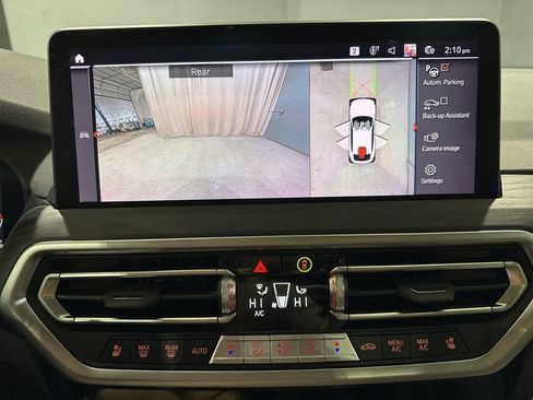 Used 2023 BMW X4 xDrive30i w/ M Sport Package image 10