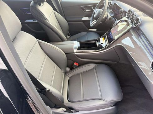 New 2026 Mercedes-Benz GLC 300 4MATIC image 31