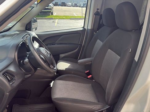 Used 2022 RAM ProMaster City Tradesman FWD image 6