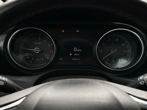 Used 2022 Buick Encore GX Select FWD image 16