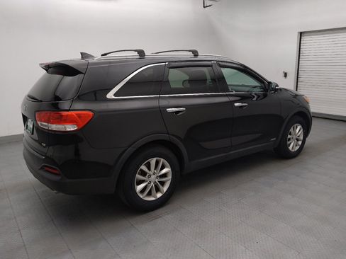 Used 2016 Kia Sorento AWD w/ LX Convenience Package image 10
