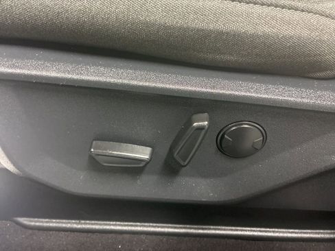 Used 2023 Ford F150 XLT w/ Equipment Group 302A High image 10