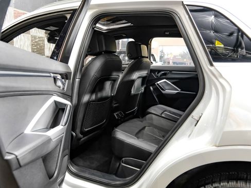 Used 2020 Audi Q3 2.0T Premium w/ Convenience Package image 42