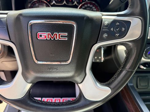 Used 2016 GMC Sierra 2500 SLT w/ Duramax Plus Package image 28