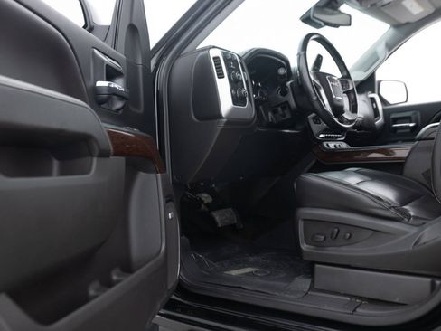 Used 2018 GMC Sierra 1500 SLT AWD/4WD image 31