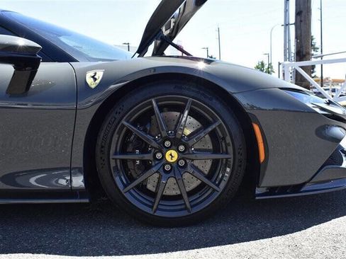 Used 2021 Ferrari SF90 Stradale image 16