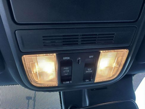 Used 2023 Honda Passport EX-L image 32