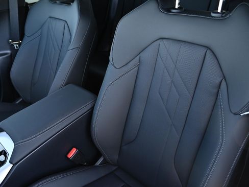 New 2026 BMW X3 xDrive30 w/ Premium Package image 10