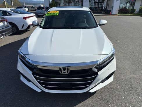Used 2022 Honda Accord Touring image 10