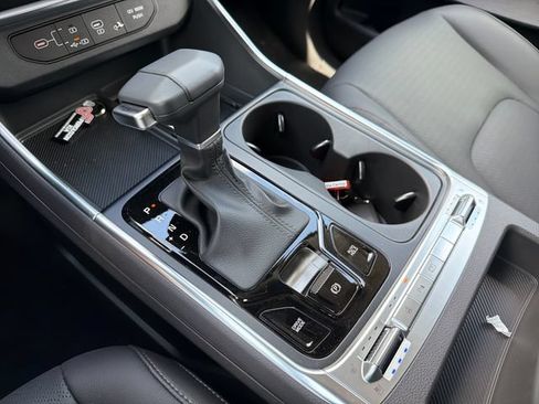 New 2026 Kia Carnival SX Prestige FWD image 15
