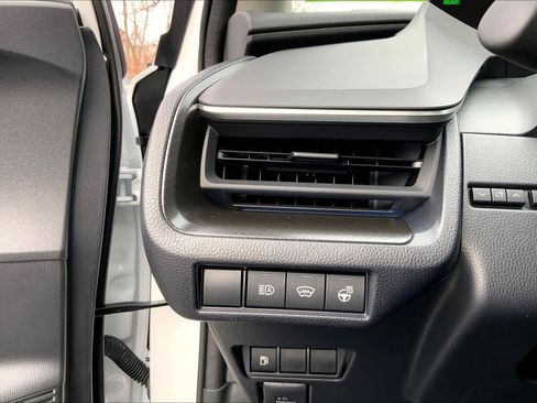 New 2026 Toyota Prius AWD image 18