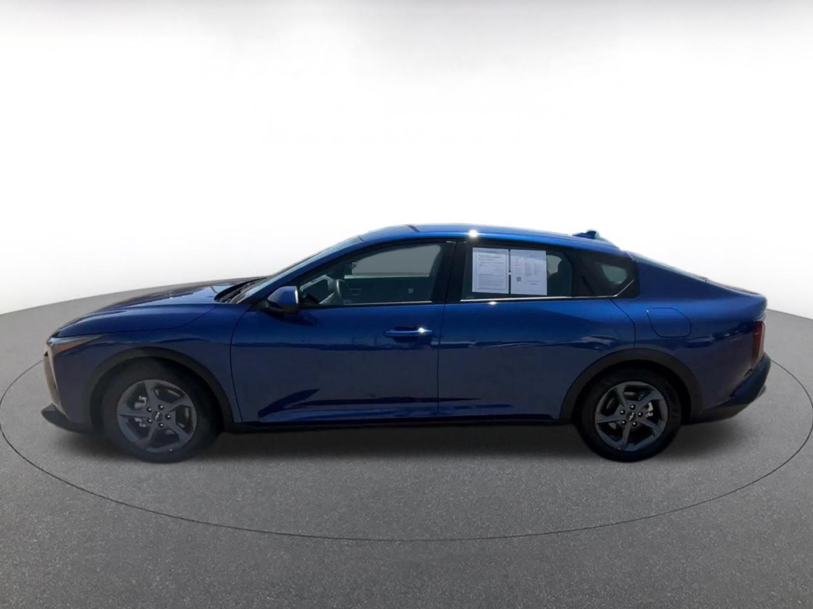 Used 2026 Kia K4 FWD image 8